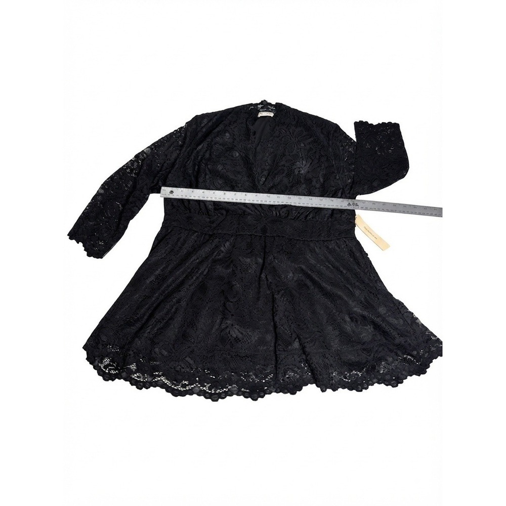 Kiyonna Linden Lace Top Black Plus Size 2X V-Neck Semi-Formal Romantic Blouse - Picture 5 of 7